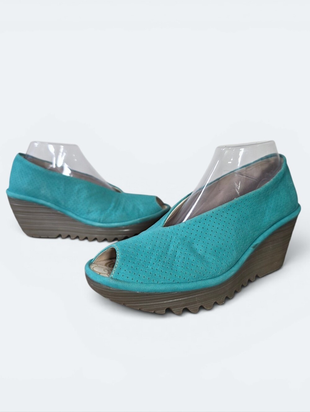 Fly London Yazu Perforated Suede Wedge Sandals Size 39 Teal Turquoise Leather